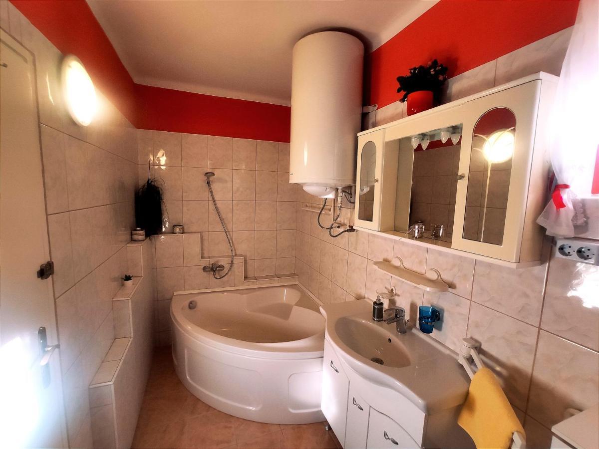 Szandra Vendeghaz Osku Exterior foto