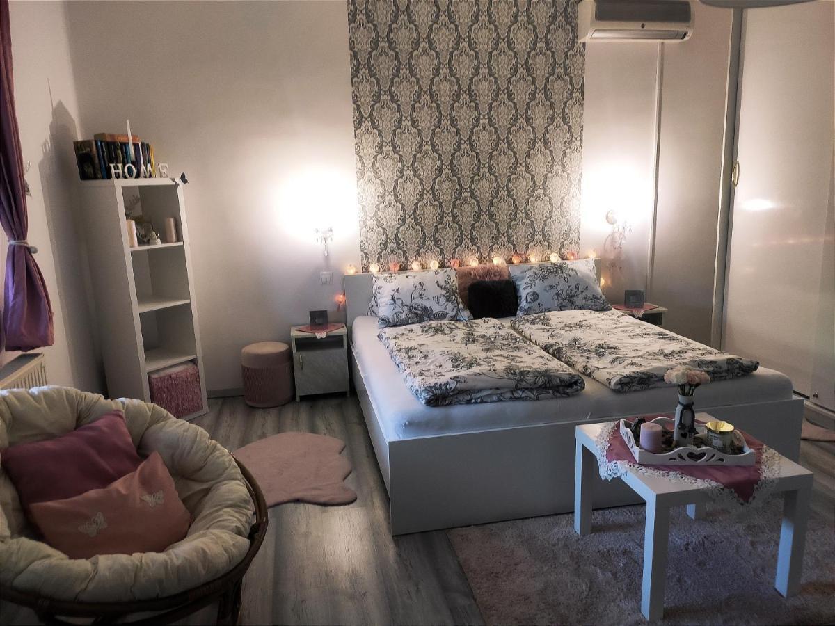 Szandra Vendeghaz Osku Exterior foto