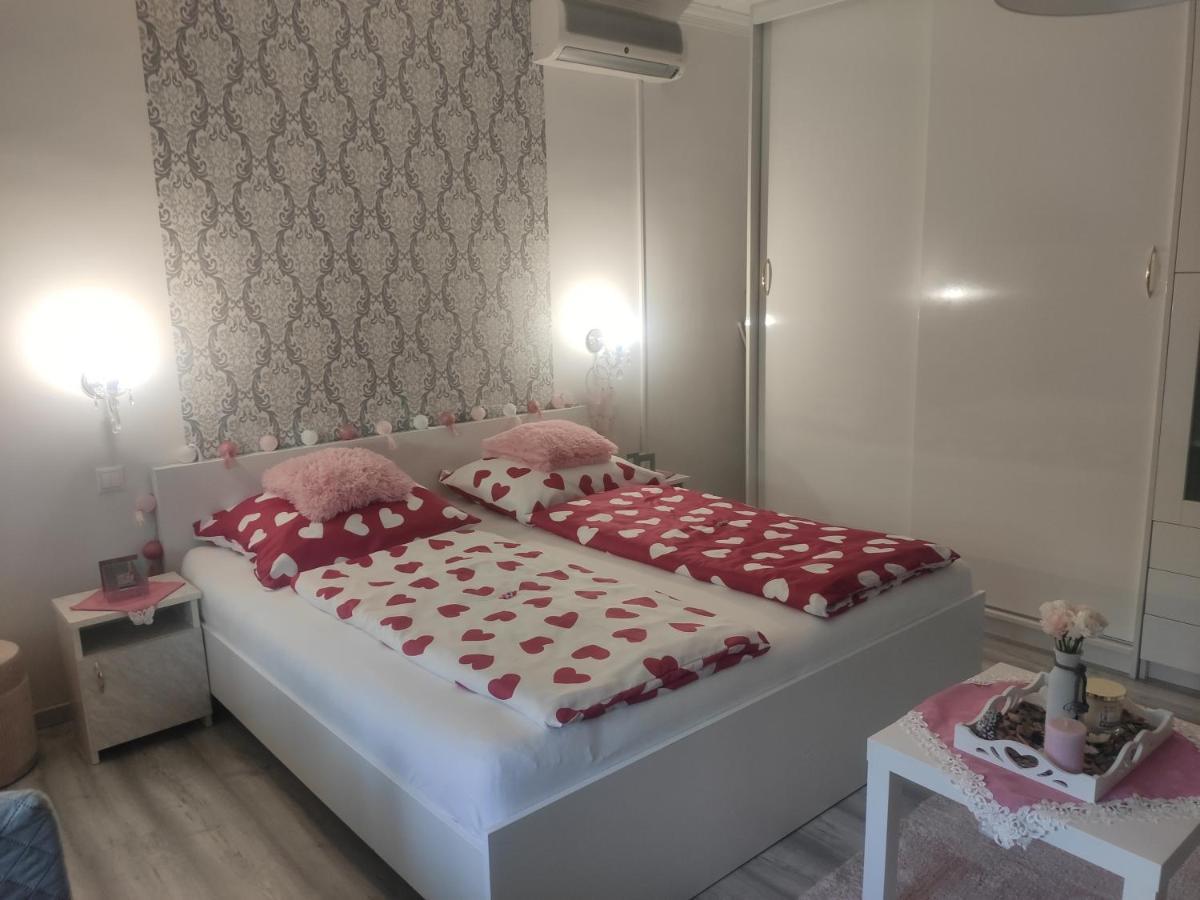 Szandra Vendeghaz Osku Exterior foto